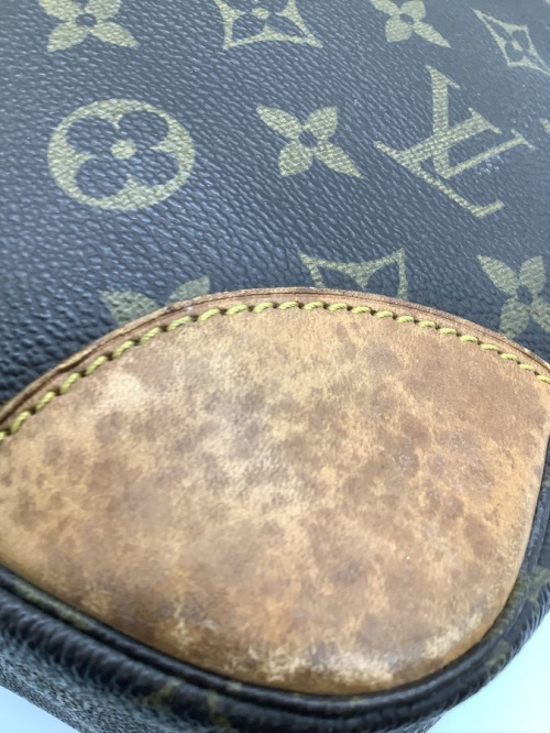 LOUIS VUITTON CHANEL 中古のブランド品 買取