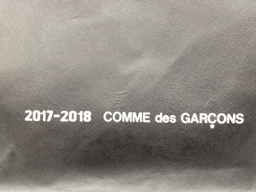 バッグ・財布の夏物衣類　中古