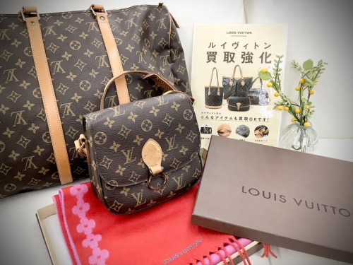 LOUIS VUITTONのCELINE
