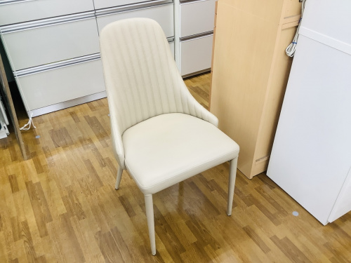 ダイニングセットのAVボード