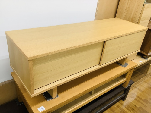 AVボードのシェルフ