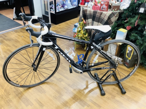 スポーツ用品の自転車