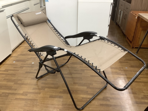 キャンプグッズのキャンプギア