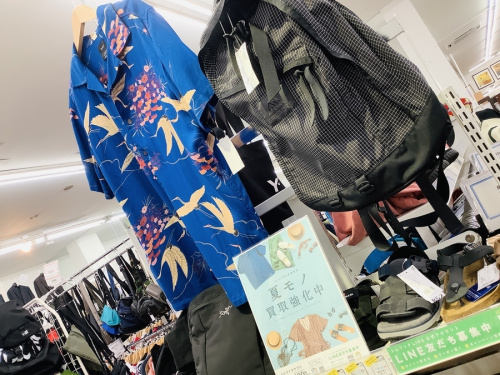 洋服の夏物衣類