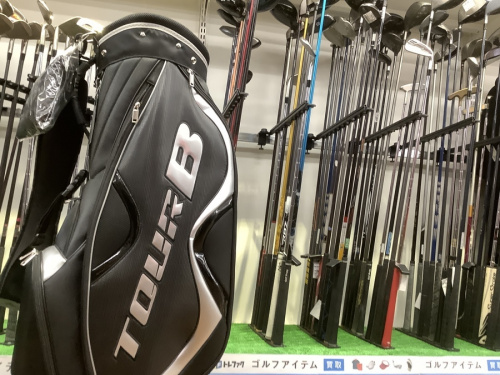 ゴルフのゴルフバッグ