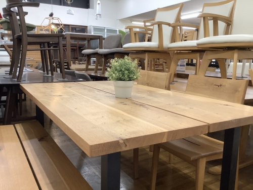 家具の飛騨産業