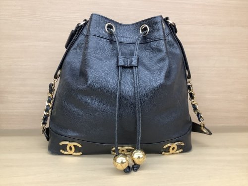 バッグのCHANEL