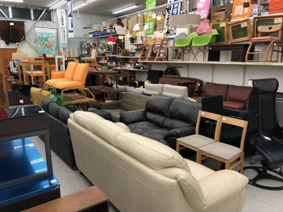 シギヤマ家具!!ガラス天板4段チェスト販売中!!【横浜鶴見店】｜2018年