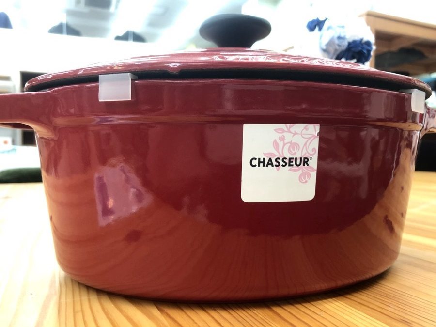 シャスールのオーバルキャセロール販売中！【横浜鶴見店】｜2019年01月