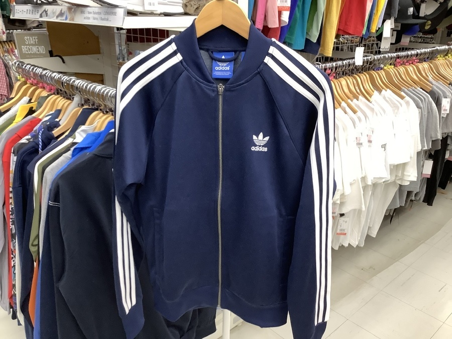 adidas／アディダス】トラックジャケット 入荷しました