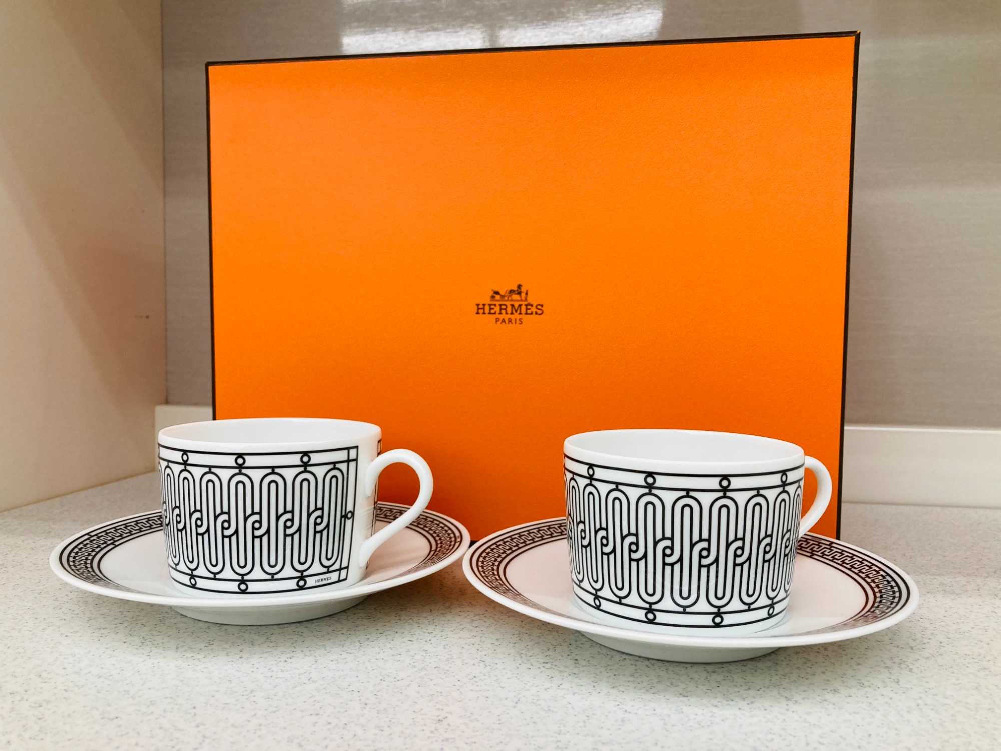 ☆HERMES エルメス☆Hデコ　三枚セット エルメス(HERMES) H Deco アッシュデコ ティーカップ＆ソーサー ペア