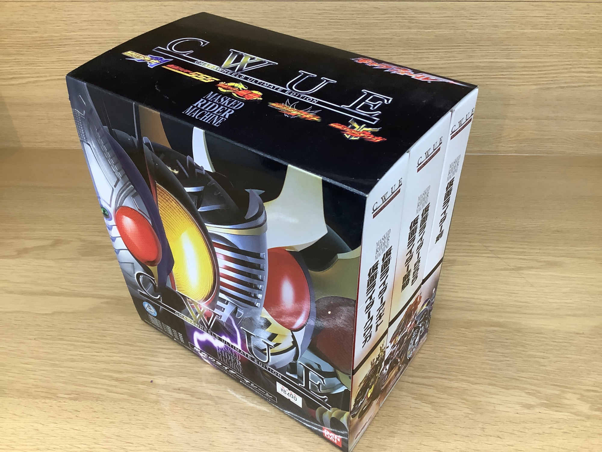 仮面ライダーのフィギュアセット【栄光のライダーマシーン】を入荷しま