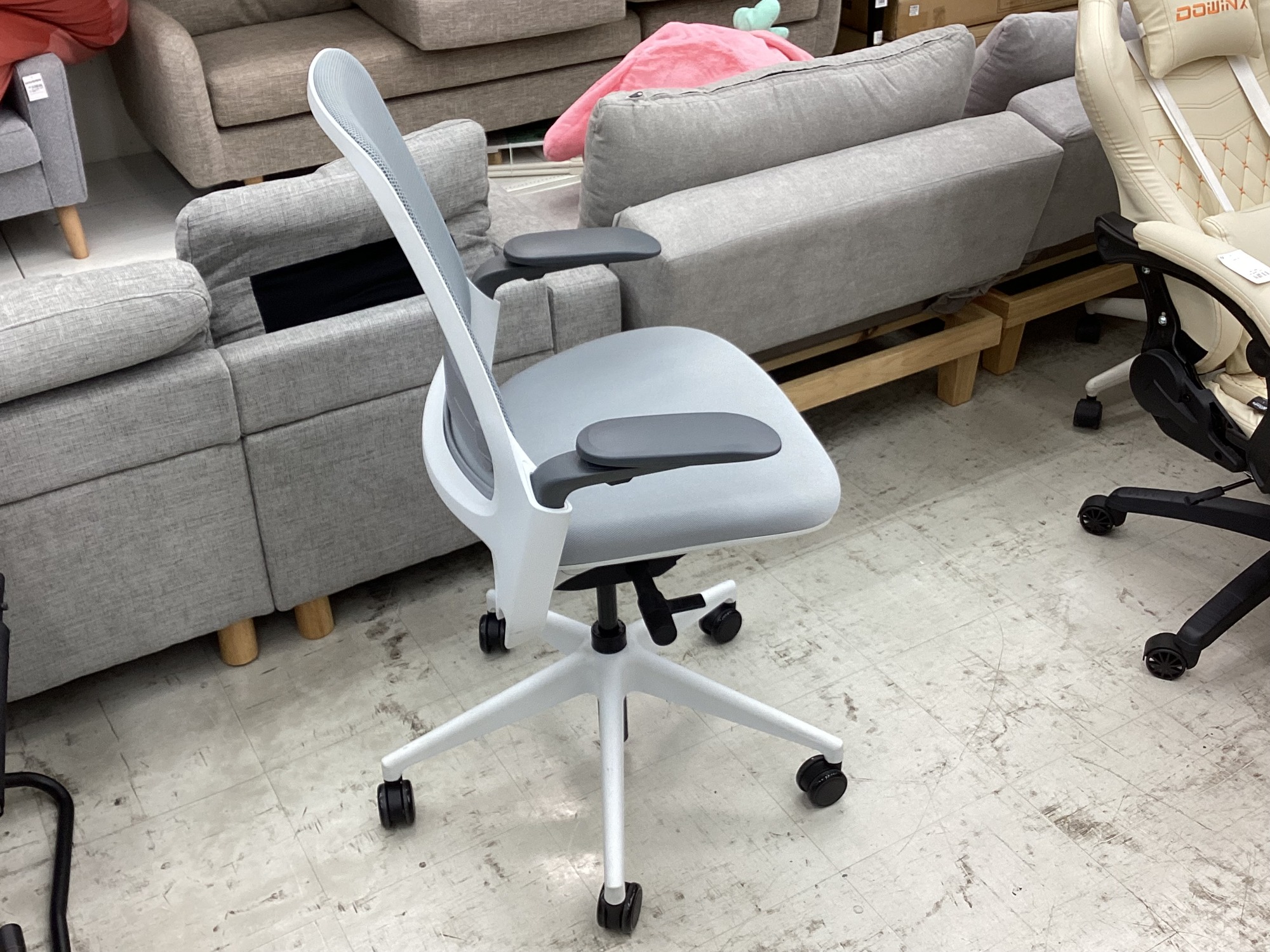 Steelcase（スチールケース）オフィスチェア Series1 入荷！！｜2024年