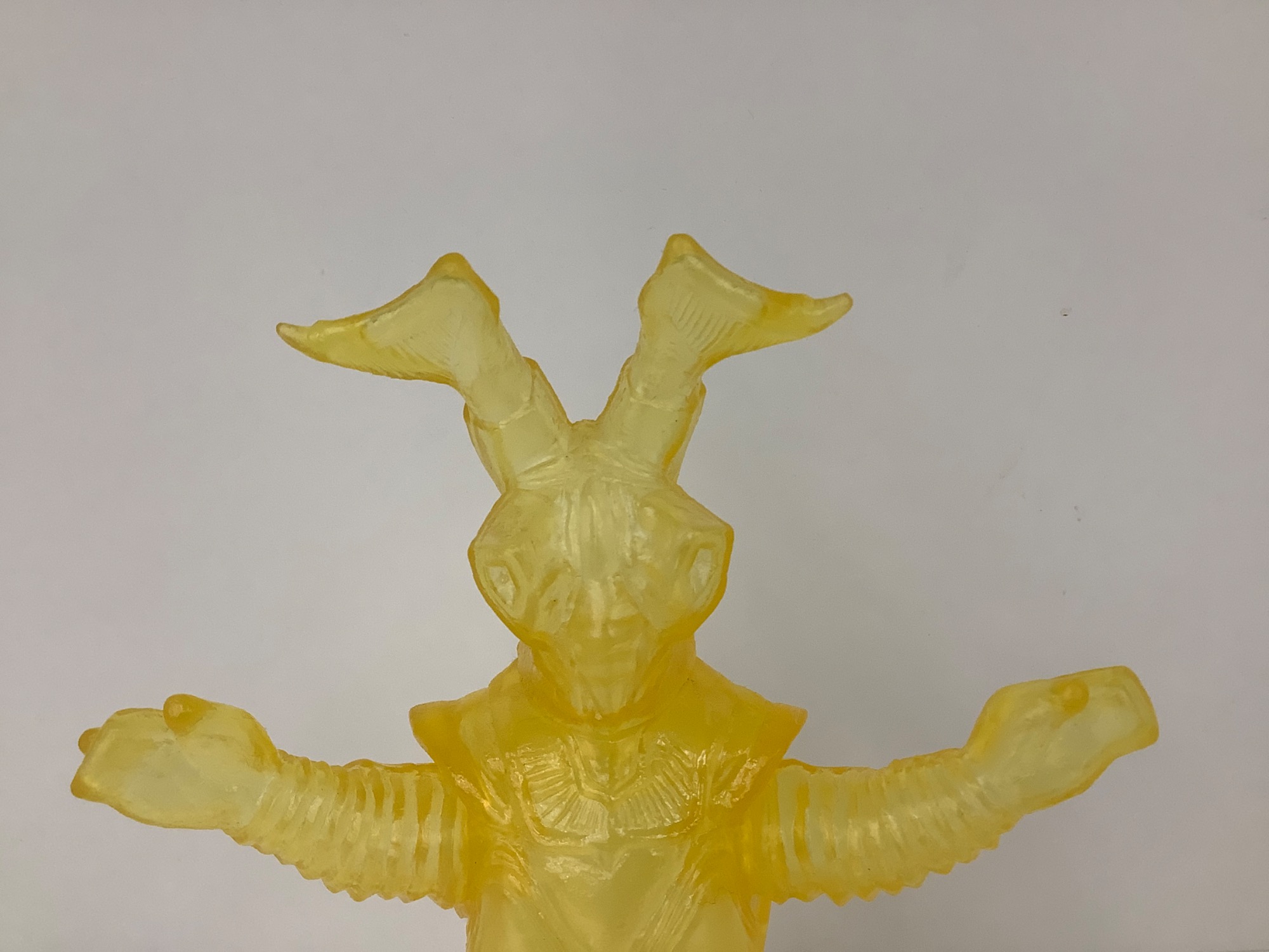 金運アップ！幸運のゼットン　ゴールドバージョン　ソフビ　フィギュア 金運アップ！幸運のゼットン ゴールドバージョン ソフビ