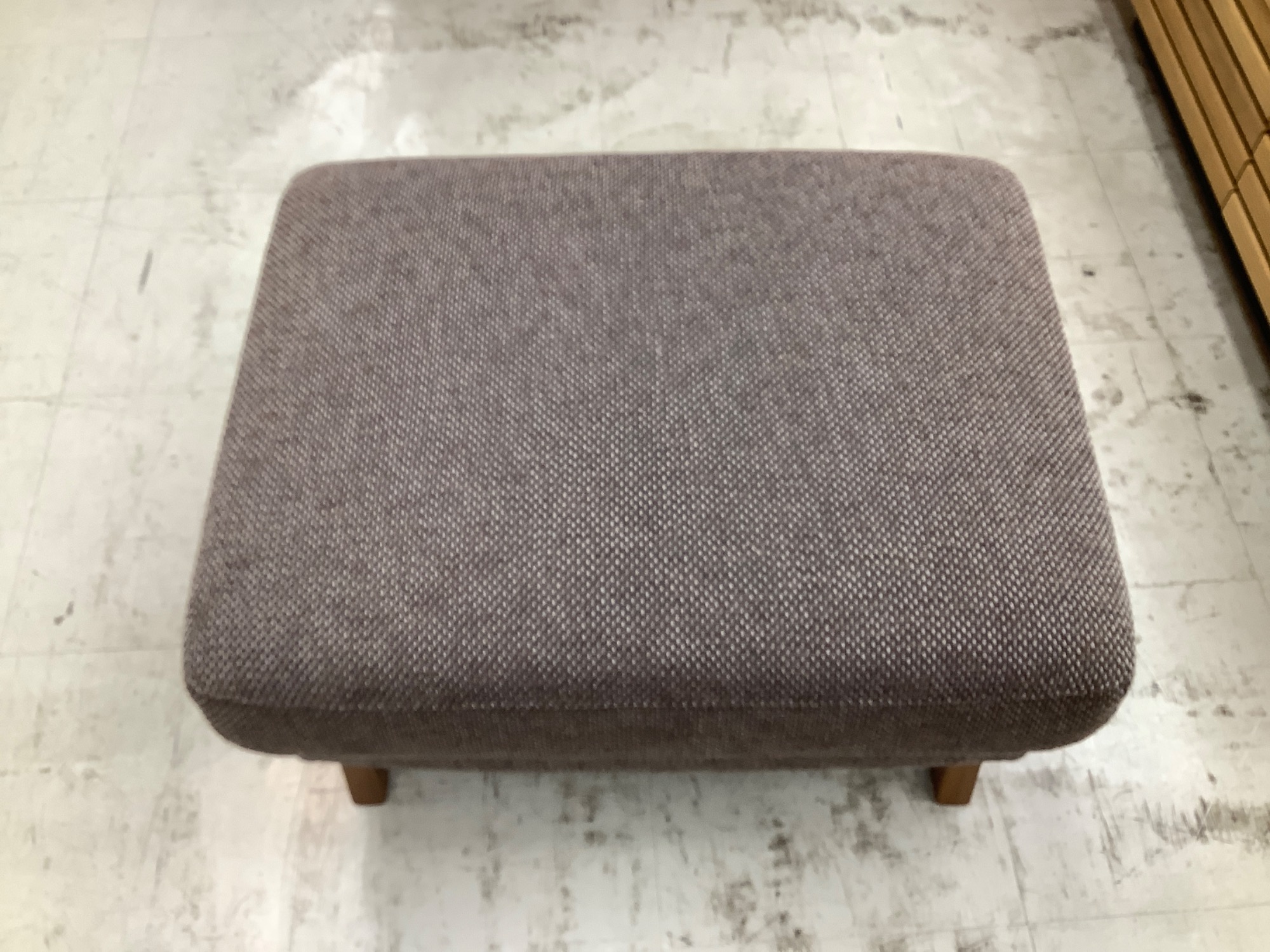 【希少・ヴィンテージ】 カリモク家具　karimoku オットマン　75035- karimoku（カリモク）3人掛けソファー オットマン付 入荷しました