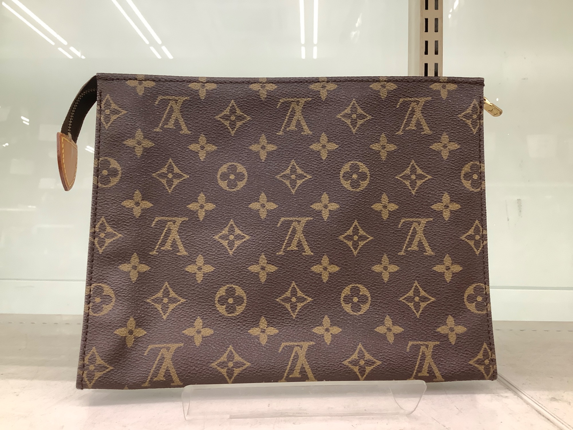 ルイヴィトン　ポシェットトワレット26 モノグラム ポシェット トワレット26 詳細情報とお値段【ルイ