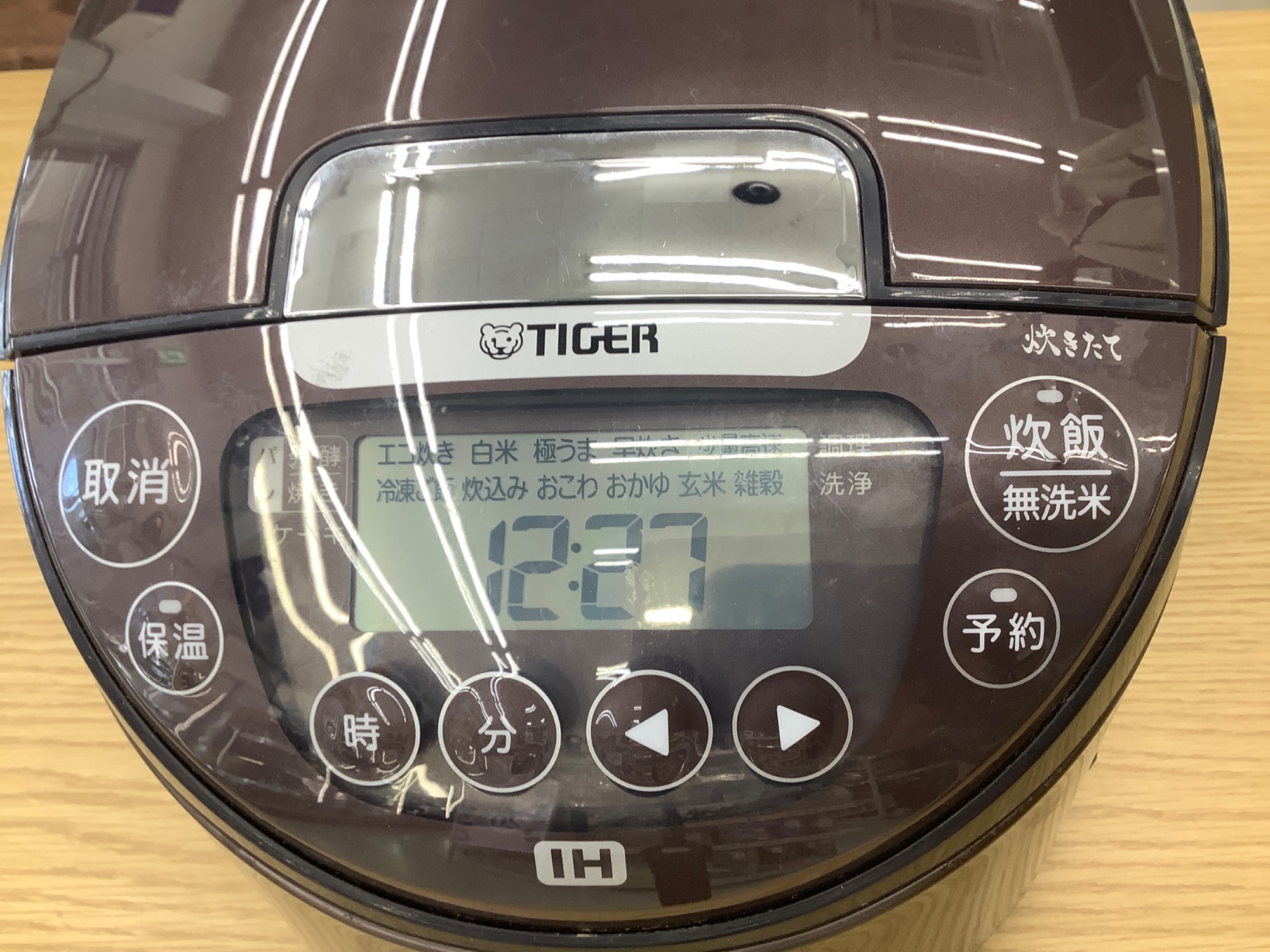 Tiger (タイガー) 圧力IH炊飯ジャー JPV-10SC 2022年製