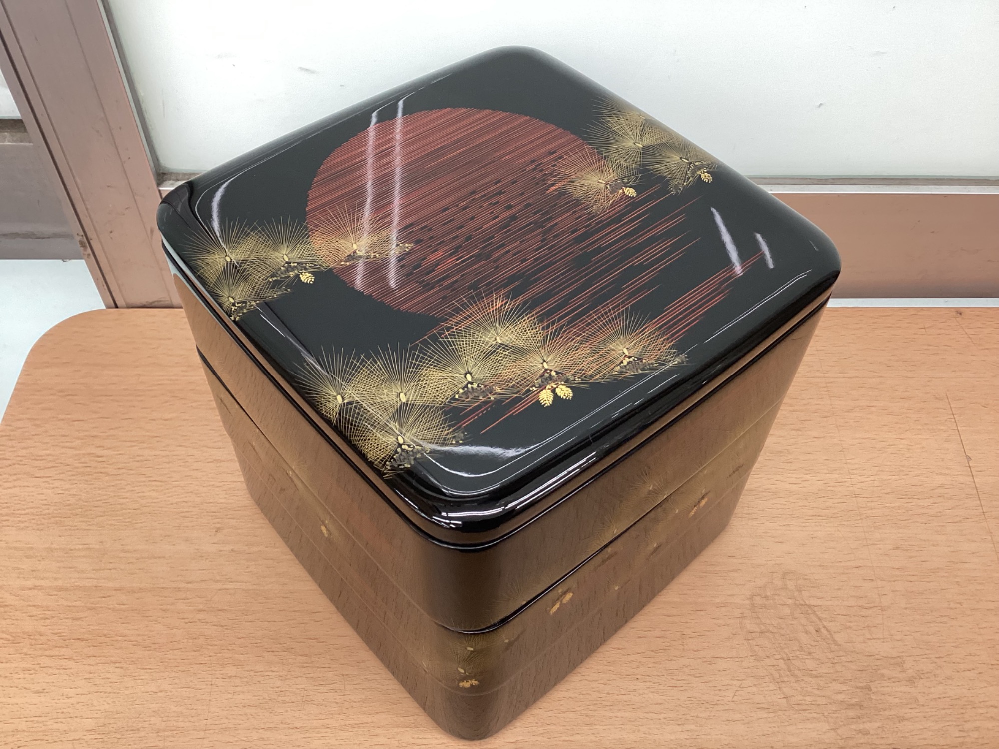 輪島塗（わじまぬり）哲斎作の逸品を複数買取入荷しました！｜2025年02