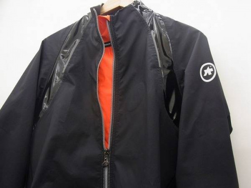 SHOEIのジャケット