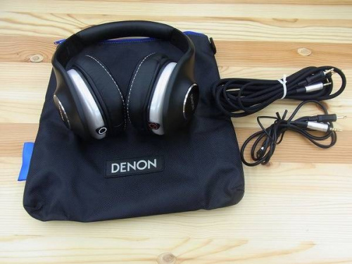 ヘッドホンのDENON