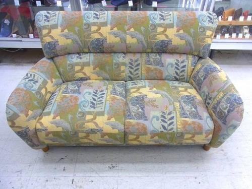 家具・インテリアの2人掛けソファー