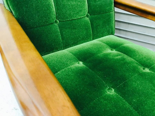 横浜川崎中古家具情報のカリモク60