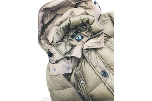 メンズファッションのダウン