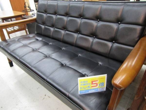 家具のソファ