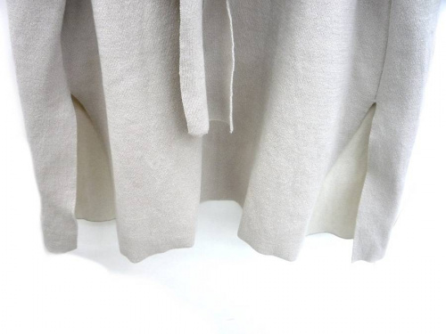 RIVE　DROITEの鶴見