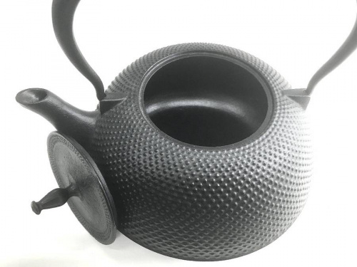 和食器の南部鉄器