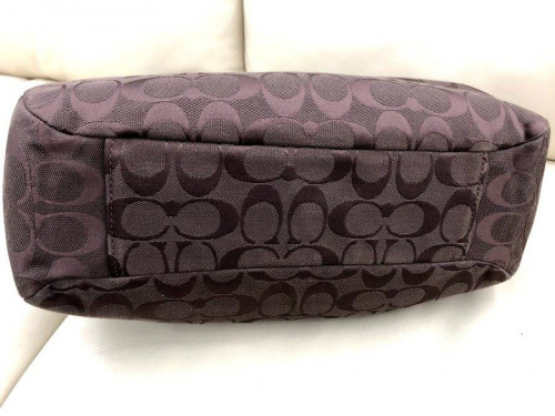コーチ（COACH）のシグネチャー