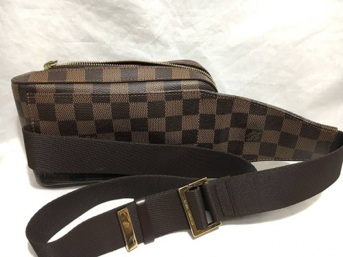ルイ ヴィトンのルイヴィトン(LOUIS VUITTON)