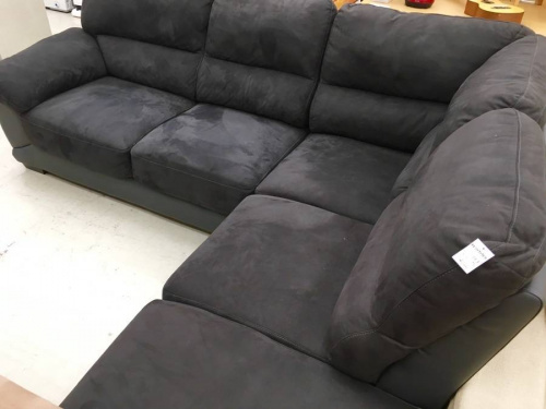 家具のソファ