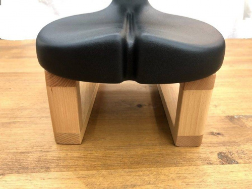 アーユルチェアの横浜川崎中古家具情報