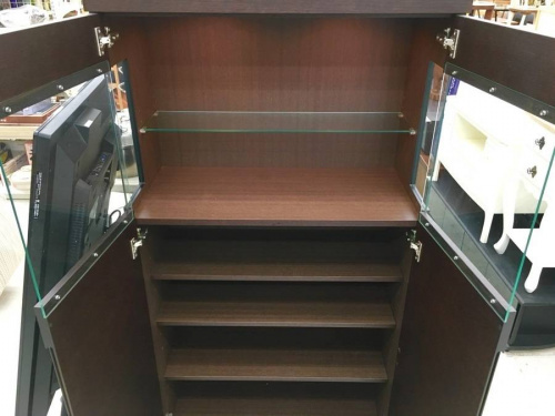 家具のキャビネット