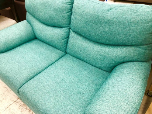 2人掛けソファーの青灰色