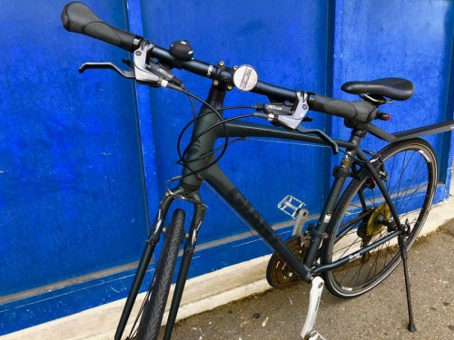 自転車のクロスバイク
