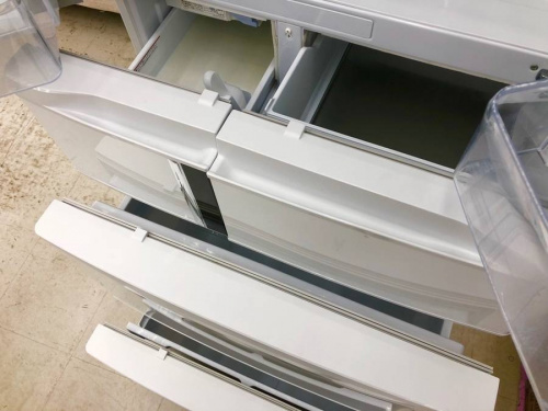 6ドア冷蔵庫の三菱