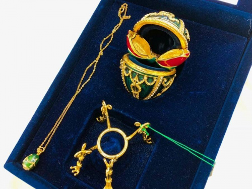 イースターエッグペンダントのファベルジェ