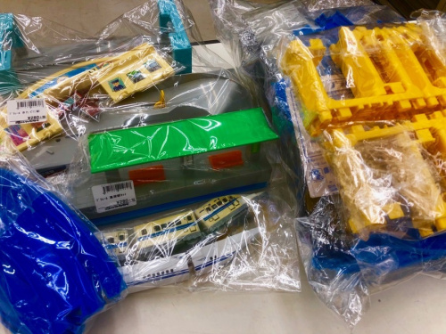 買取 HAPPY DAYのトミカ　プラレール　シルバニアファミリー