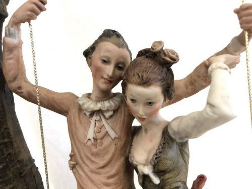 フィギュリンの川崎　青葉　世田谷　鶴見　横浜　ジュセッペアルマーニ　中古　買取