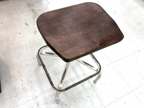 家具のヴィンテージスツール