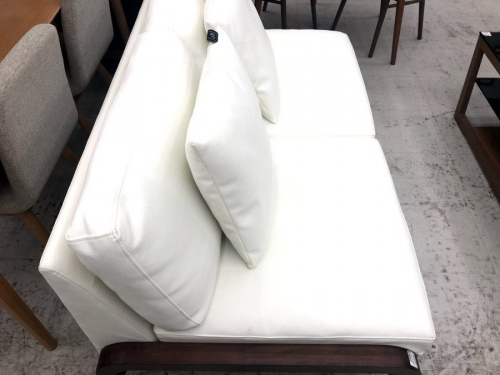 ソファの川崎　青葉　世田谷　鶴見　横浜   リノテック　中古　家具