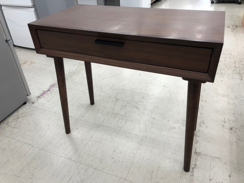 収納家具のドレッサー