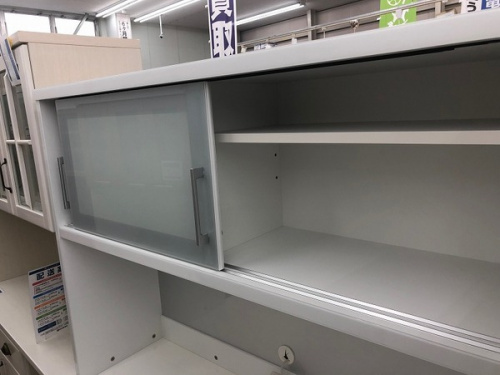 カップボードの川崎　青葉　世田谷　鶴見　横浜   　中古　家具