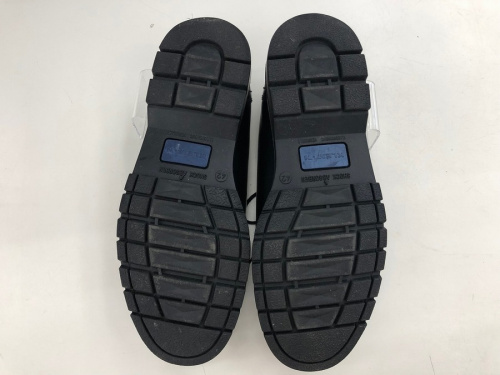 LA ROMAGNEのUチップシューズ