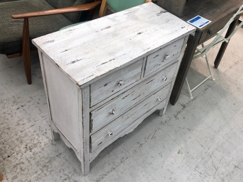 チェストの川崎　青葉　世田谷　鶴見　横浜   　中古　家具