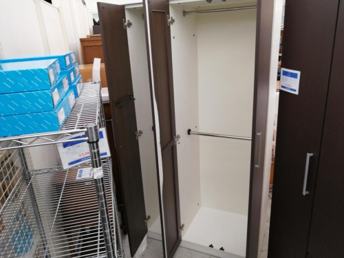 ワードローブの川崎　青葉　世田谷　鶴見　横浜   　中古　家具　買取