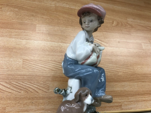 インテリアのフィギュリン