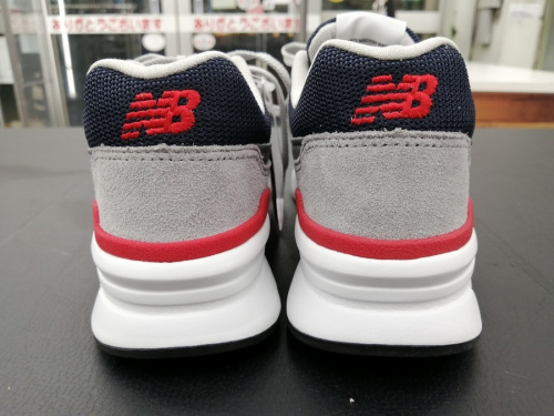 川崎　青葉　世田谷　鶴見　横浜　スニーカー　中古　買取の横浜川崎中古衣類情報